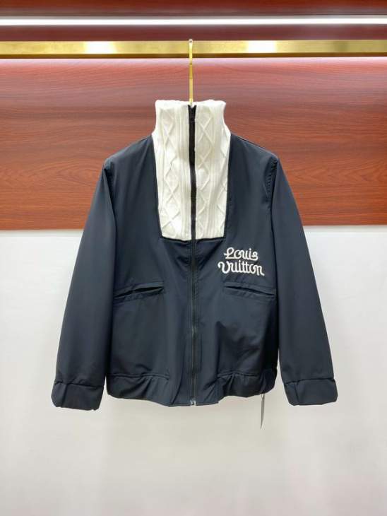 Picture of Louis Vuitton Jackets _SKULVS-XLxetr0331574